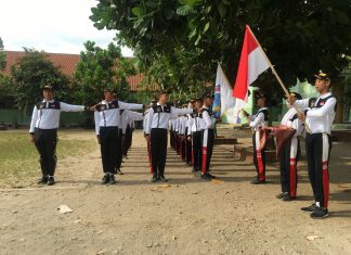 Upacara pelantikan dan serah terima jabatan ekstra PPU angkatan 16 ke angkatan 17